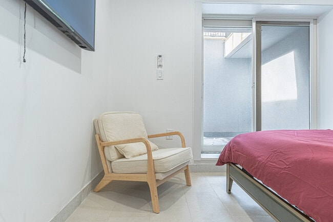 Building Photo - 1255 Decatur St