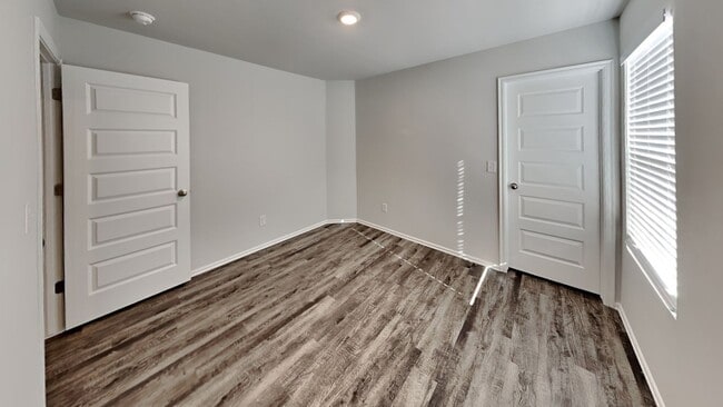 Building Photo - Brand New Spacious 4 Bedroom 2 Bath Home in Mustang Schools