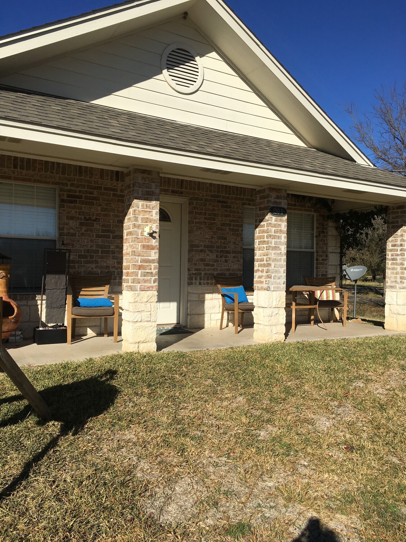 Building Photo - 149 Satch Dr