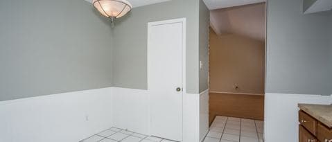 Building Photo - 7302 Thicket Trail Dr