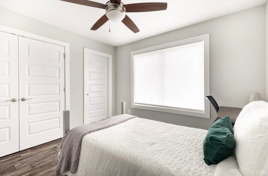 Building Photo - 64 Allwell Rd