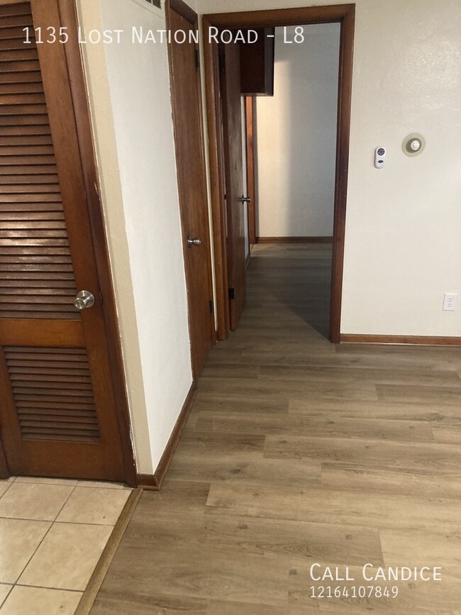 Building Photo - Newly Renovated 1 Bedroom Apartment!