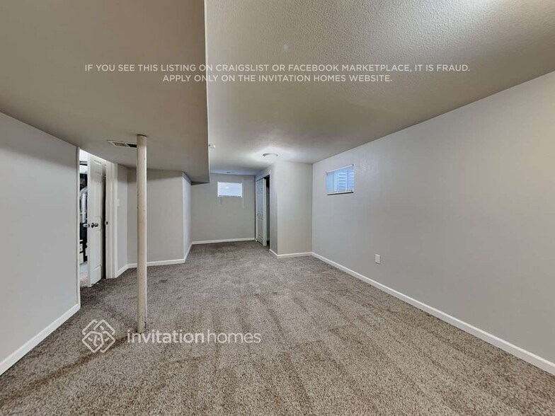 Building Photo - 3674 S Cathay St