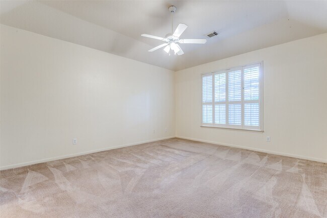 Building Photo - 127 S Winterport Cir