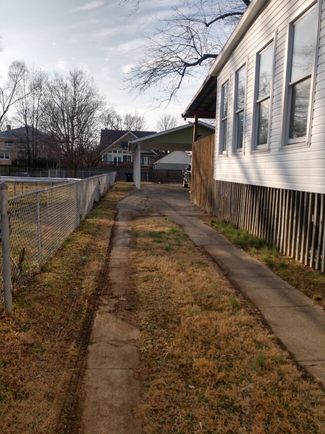 Driveway Facing Alley - 4608 S 3rd St