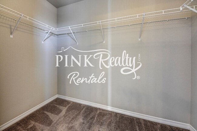 Building Photo - 10832 Yuba Dr