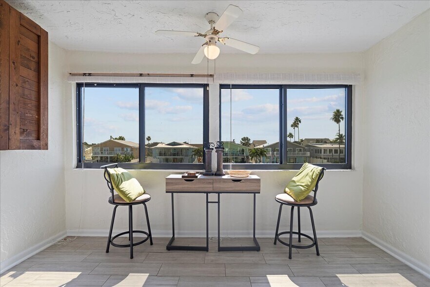 Building Photo - 1 Windrush Blvd