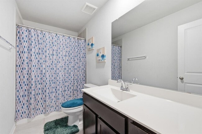 Building Photo - 5928 Agostino Dr