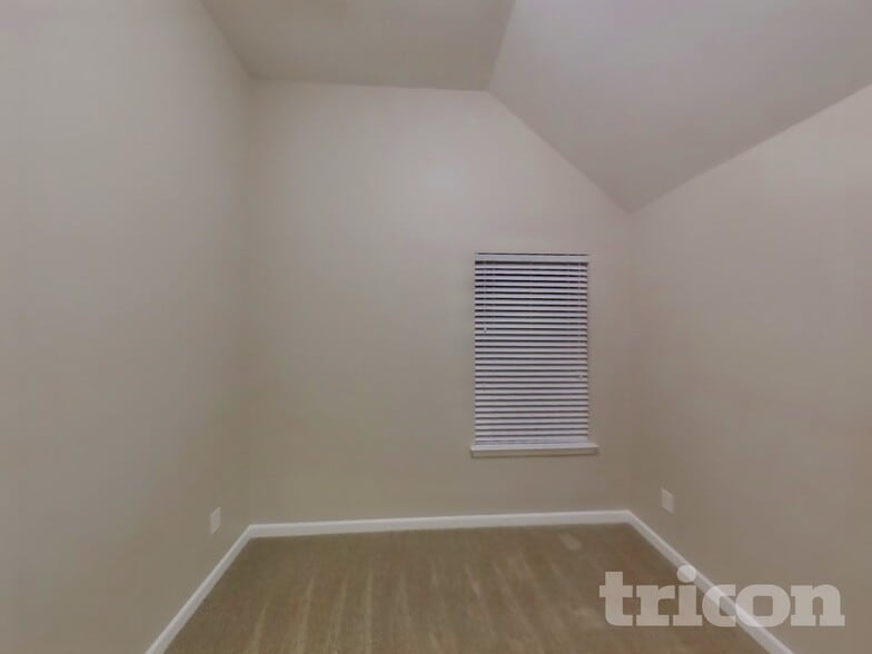 Building Photo - 394 Lossie Ln