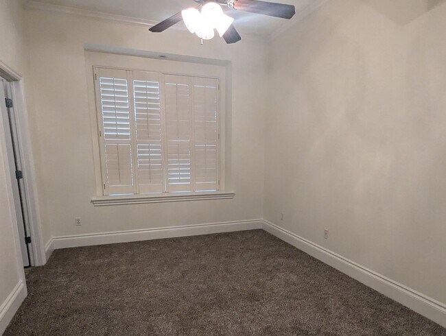 Building Photo - Serene 3 Bed / 3 Bath in Great Austin Loca...