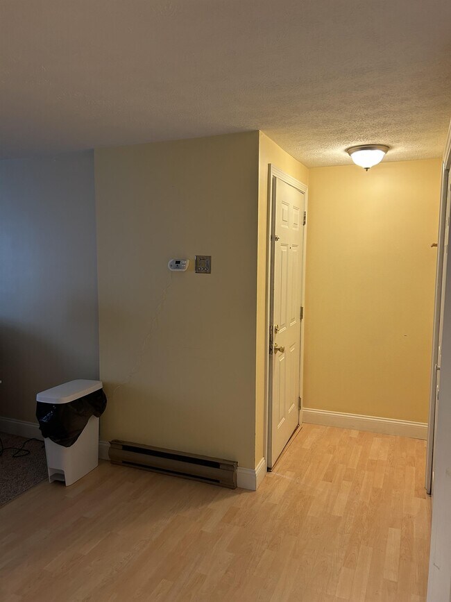 Building Photo - 34 Ocean Park Rd