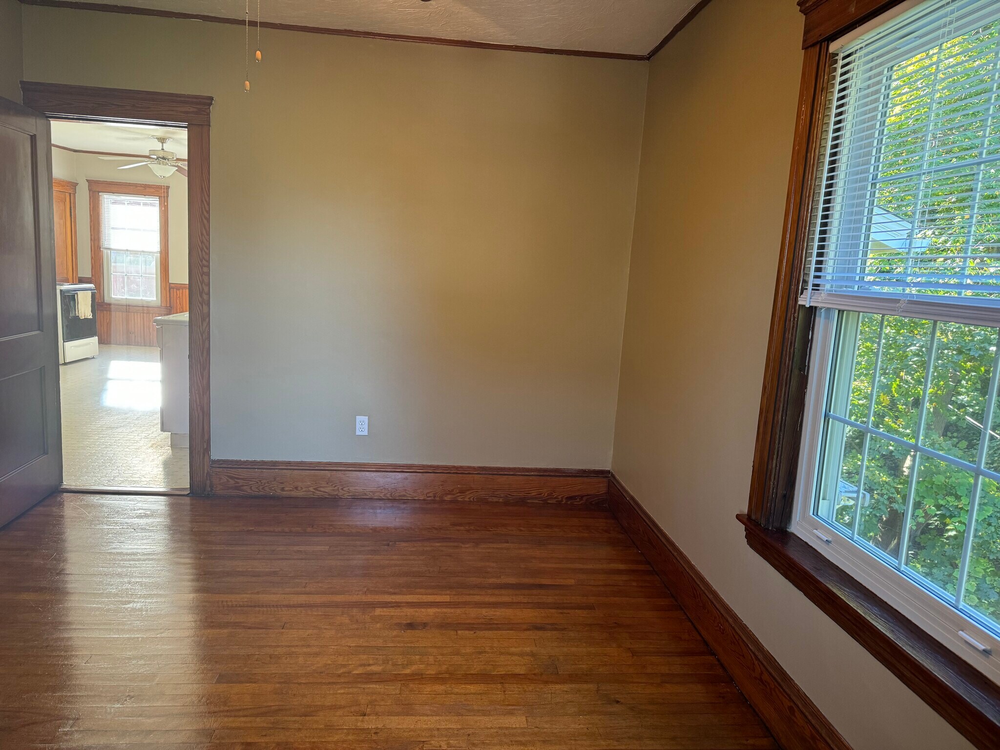 Building Photo - 22 Wakefield St