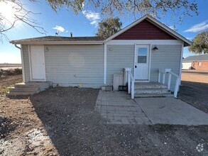 Building Photo - **RENTAL AVAILABLE** Beautiful 2 Bedroom ...