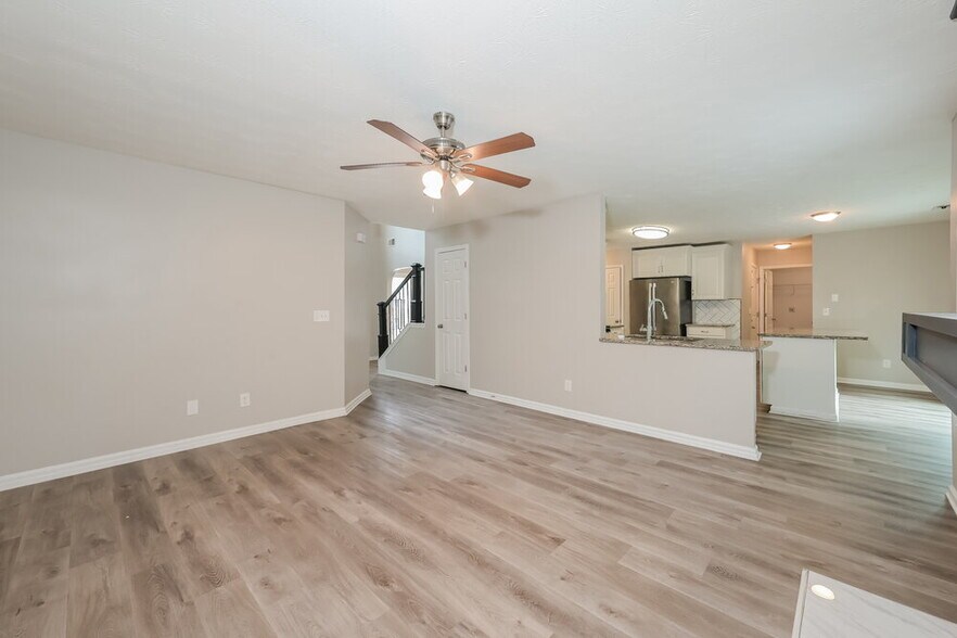 Building Photo - 1148 Princeton Park Dr