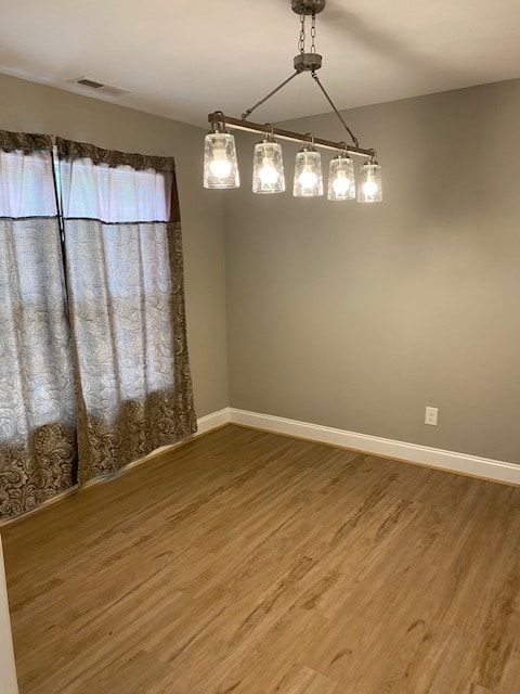 Building Photo - 1546 Sunglow Dr