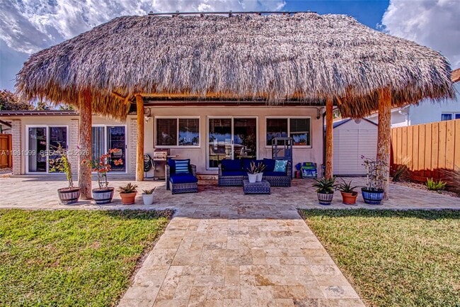 Building Photo - 922 Nautilus Isle