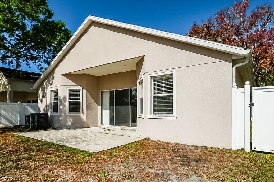 Building Photo - 10902 Tree Cactus Loop