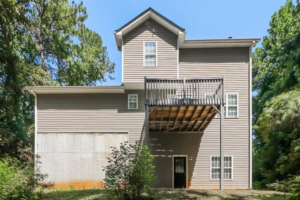 Building Photo - 9490 Pebble Creek Ct