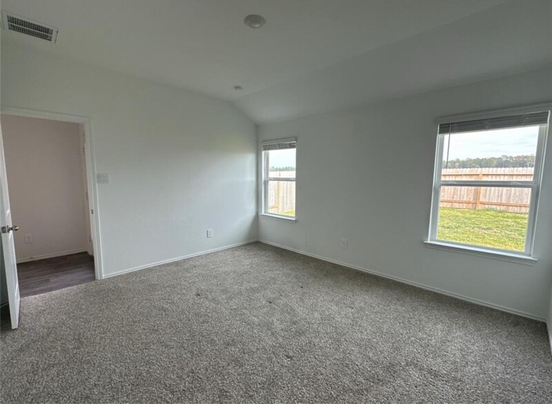 Building Photo - 24042 Breckenridge Hts Ln