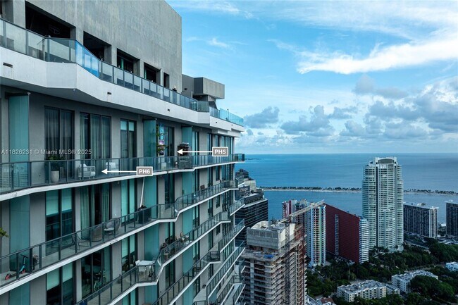 Building Photo - 1300 S Miami Ave