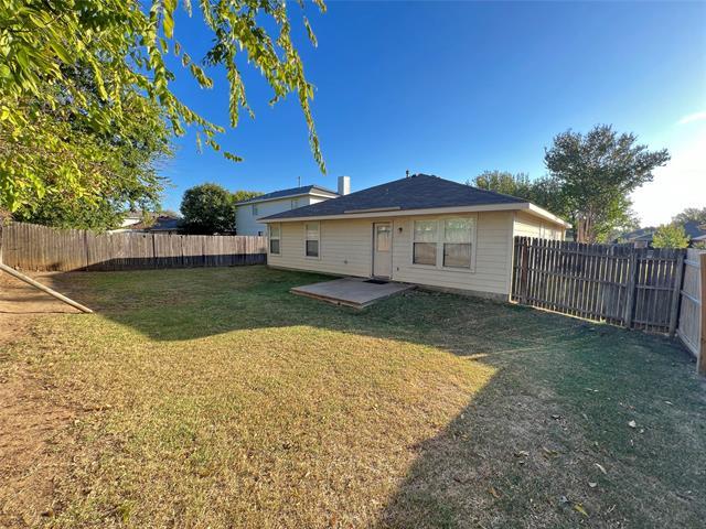 Building Photo - 2217 Lookout Ln