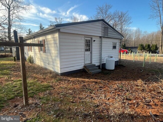 Building Photo - 1298 Black Gap Rd