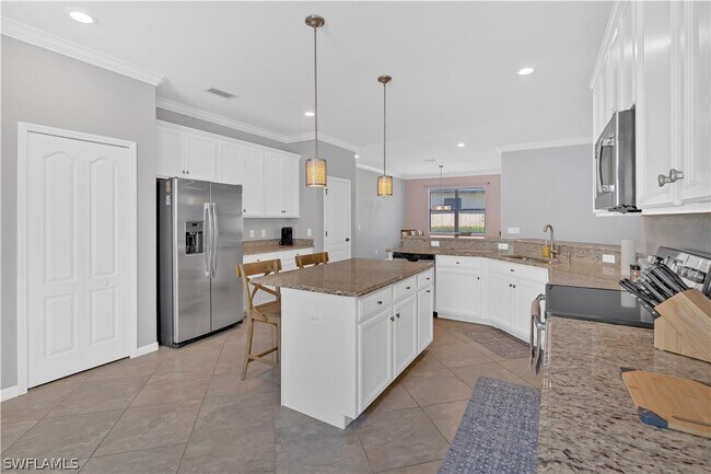 Building Photo - 4246 Raffia Preserve Way