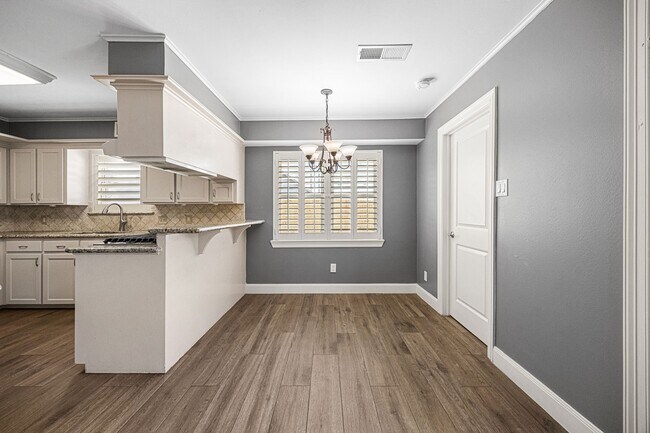 Building Photo - 11426 Cold Spring Dr