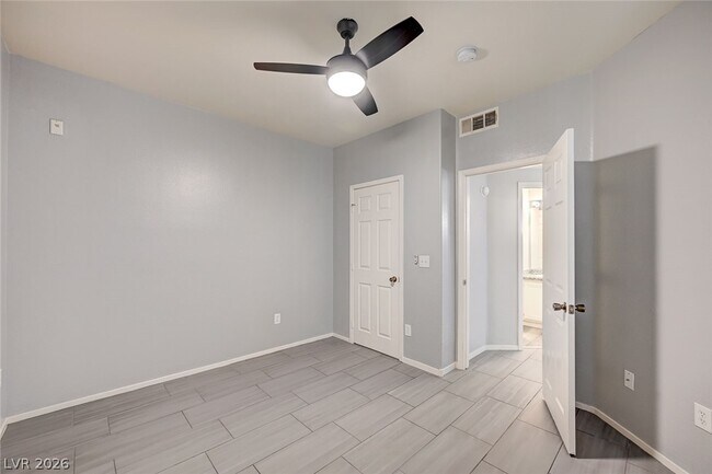 Building Photo - 7189 S Durango Dr