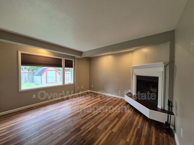Building Photo - 6133 Prosperity Dr