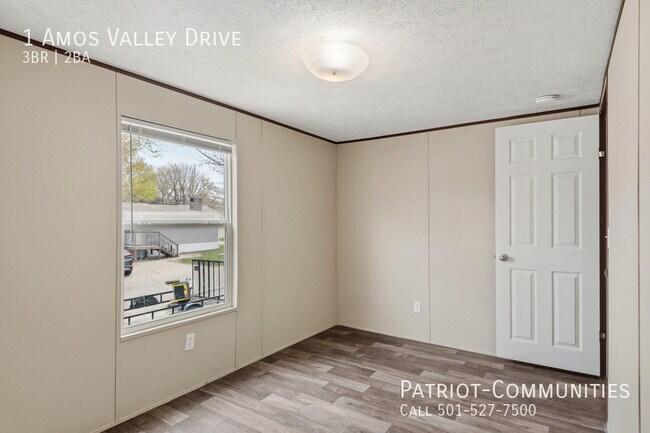 Building Photo - 1 Amos Valley Dr