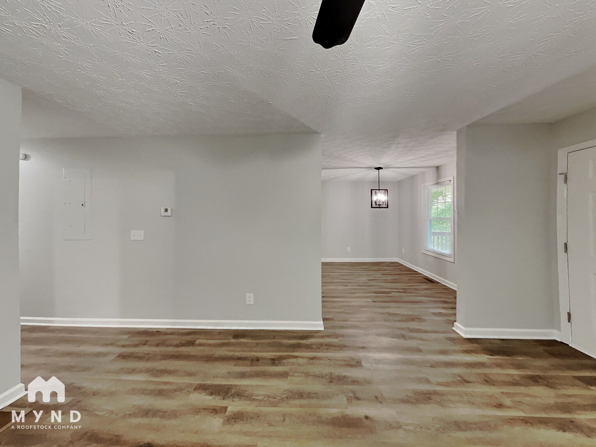 Building Photo - 316 Eleanor Dr