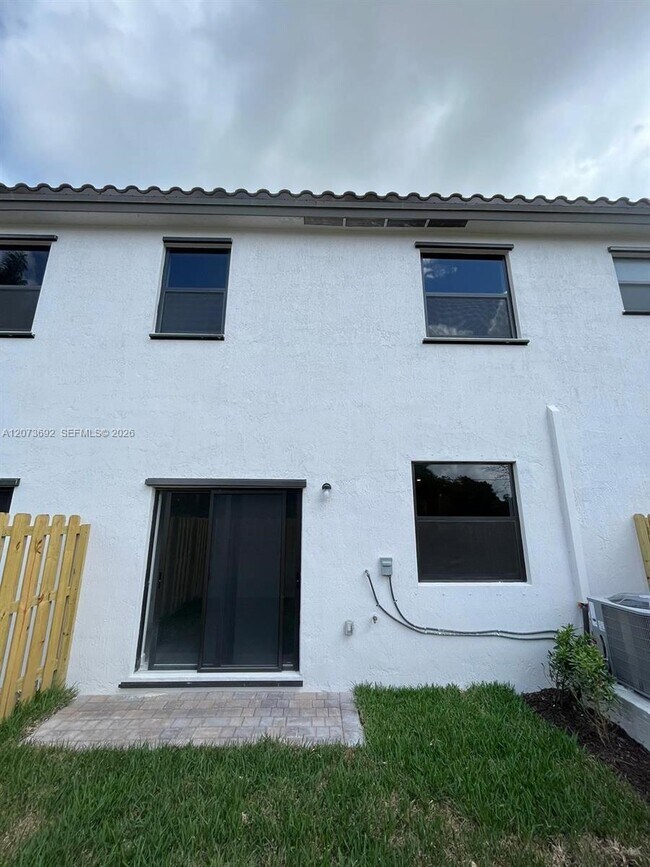 Building Photo - 24480 SW 119th Pl