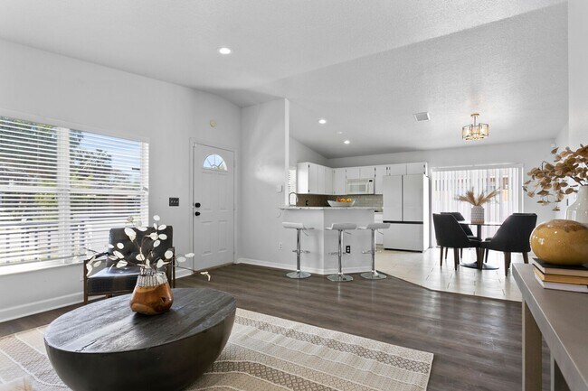 Building Photo - Ditch the Dorm – This Is How Tampa Lives
