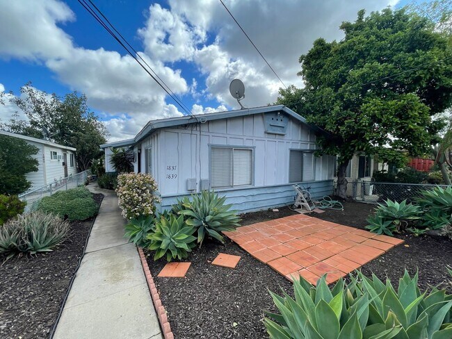 Building Photo - Felton St.