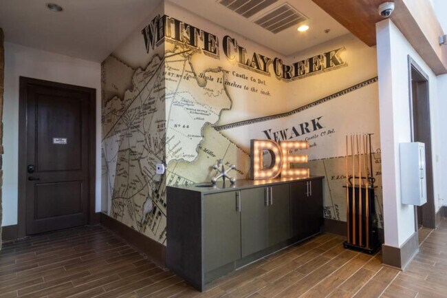 Building Photo - 501 Hamlet Wy