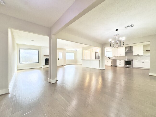 Building Photo - 14103 Kellywood Ln