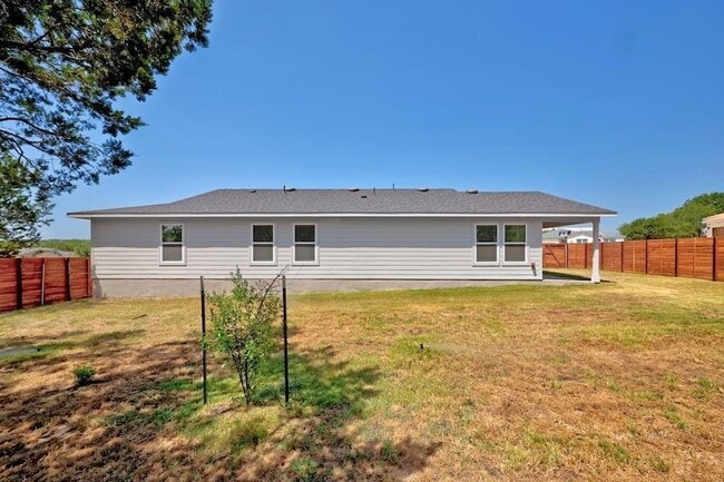 Building Photo - 2105 Valley Forge Cove