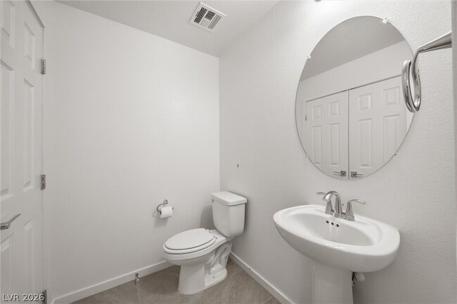 Building Photo - 6118 Garden Oasis St