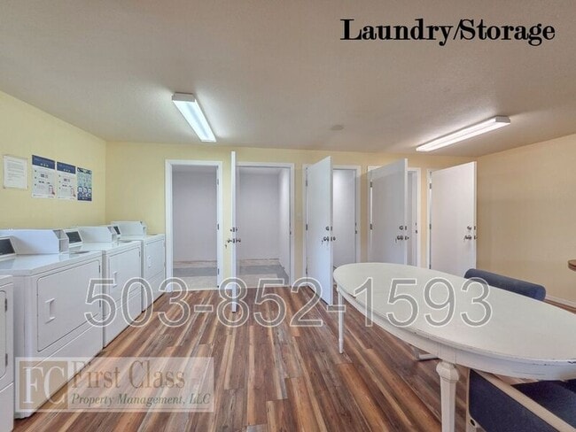 Building Photo - 1402 NE 186th Ave