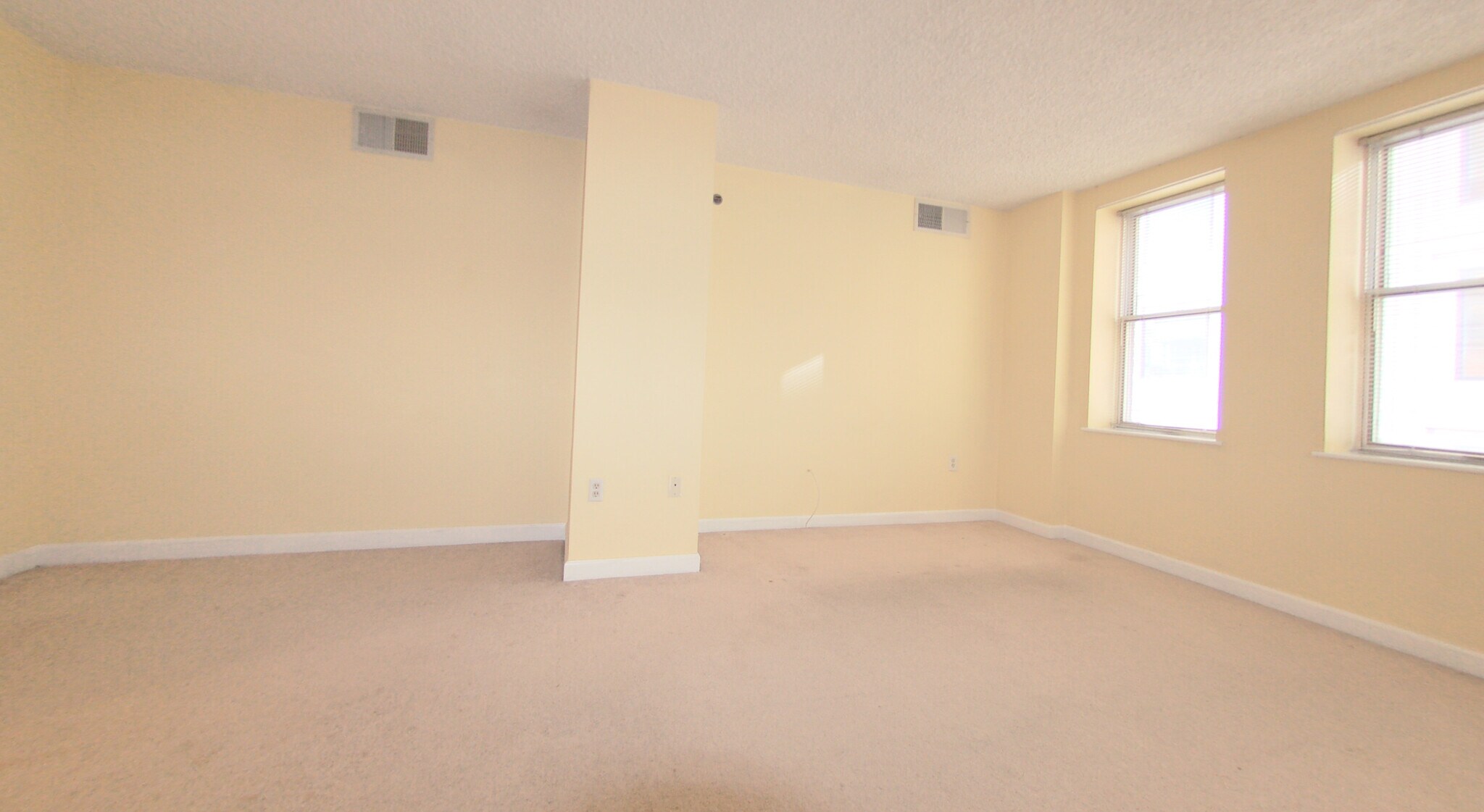 Building Photo - 601 Pennsylvania Ave NW