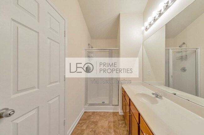 Building Photo - 3956 Princeton Lakes Way