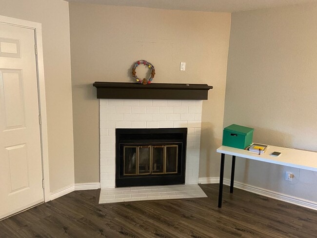 Building Photo - 2680 E Otero Pl