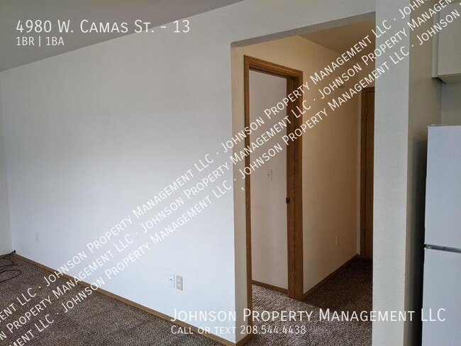 Building Photo - 4980 W Camas St