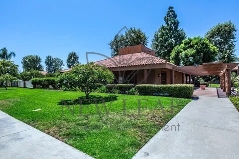 Building Photo - 6600 Warner Ave