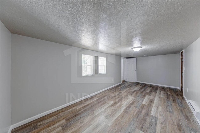 Building Photo - 3224 Welch Dr