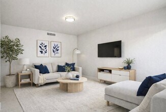 Building Photo - 13200 NE 7th Ave