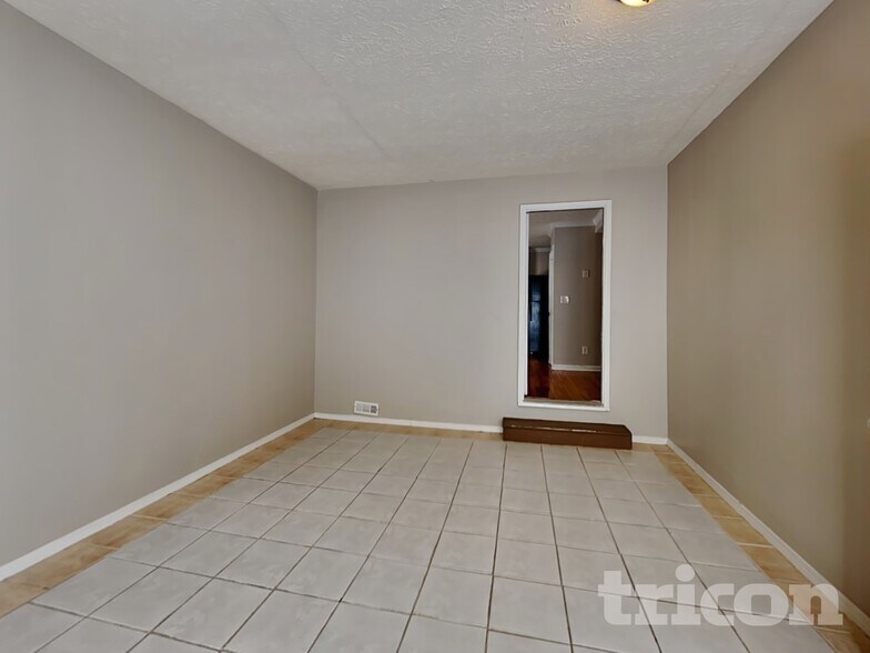 Building Photo - 3173 Rocky Point Ct