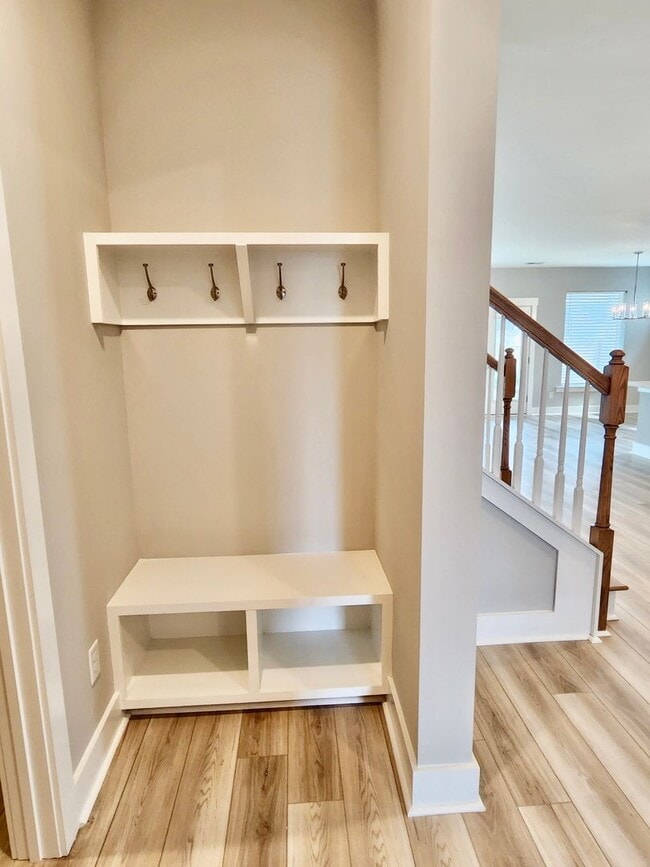 Building Photo - Like new in Midtown - 3 bedrooms plus additional flex spaces - Nexton