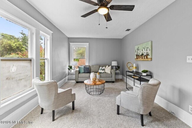 Building Photo - 2770 College St